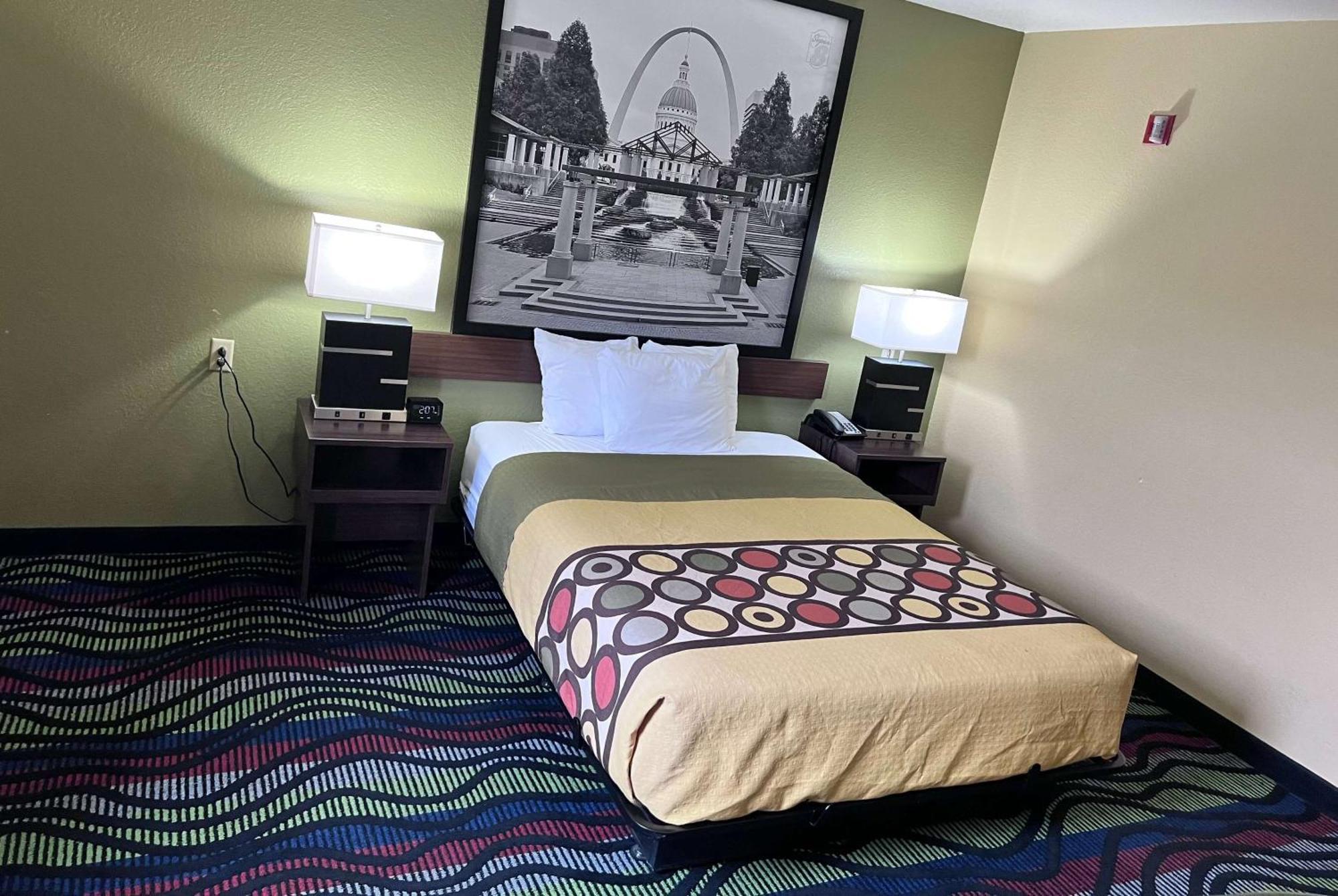Hotel Super 8 By Wyndham Farmington Esterno foto